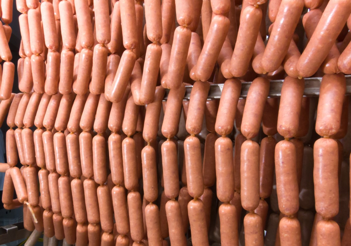 Ridiculous! Meat Industry Group Ignores Science, Claims Processed Meats Are Healthy