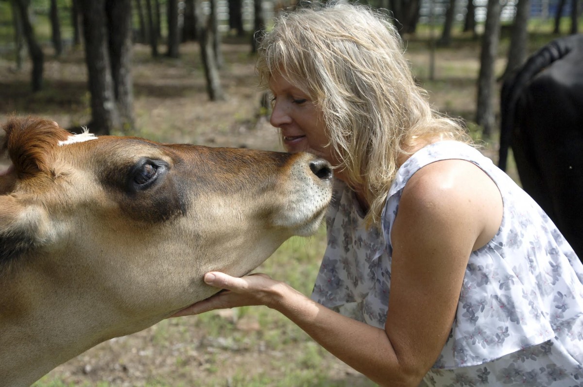 Meet Kayla Worden: Full Circle Farm Sanctuary Founder, Vegan, and LGBTQ Activist