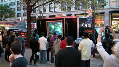FarmtoFridgeTourNYCCrowd.JPG