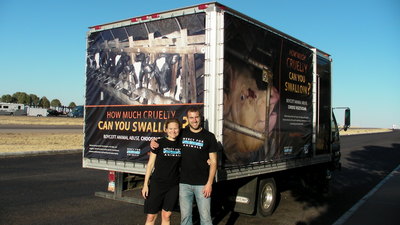 FarmtoFridgeTourNoraPhilTruck.JPG