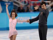 _Holders_silver_medals_in_the_discipline_of_figure_skating_Meagan_Duhamel_and_Eric_Radford_of_Canada_069197_.jpg
